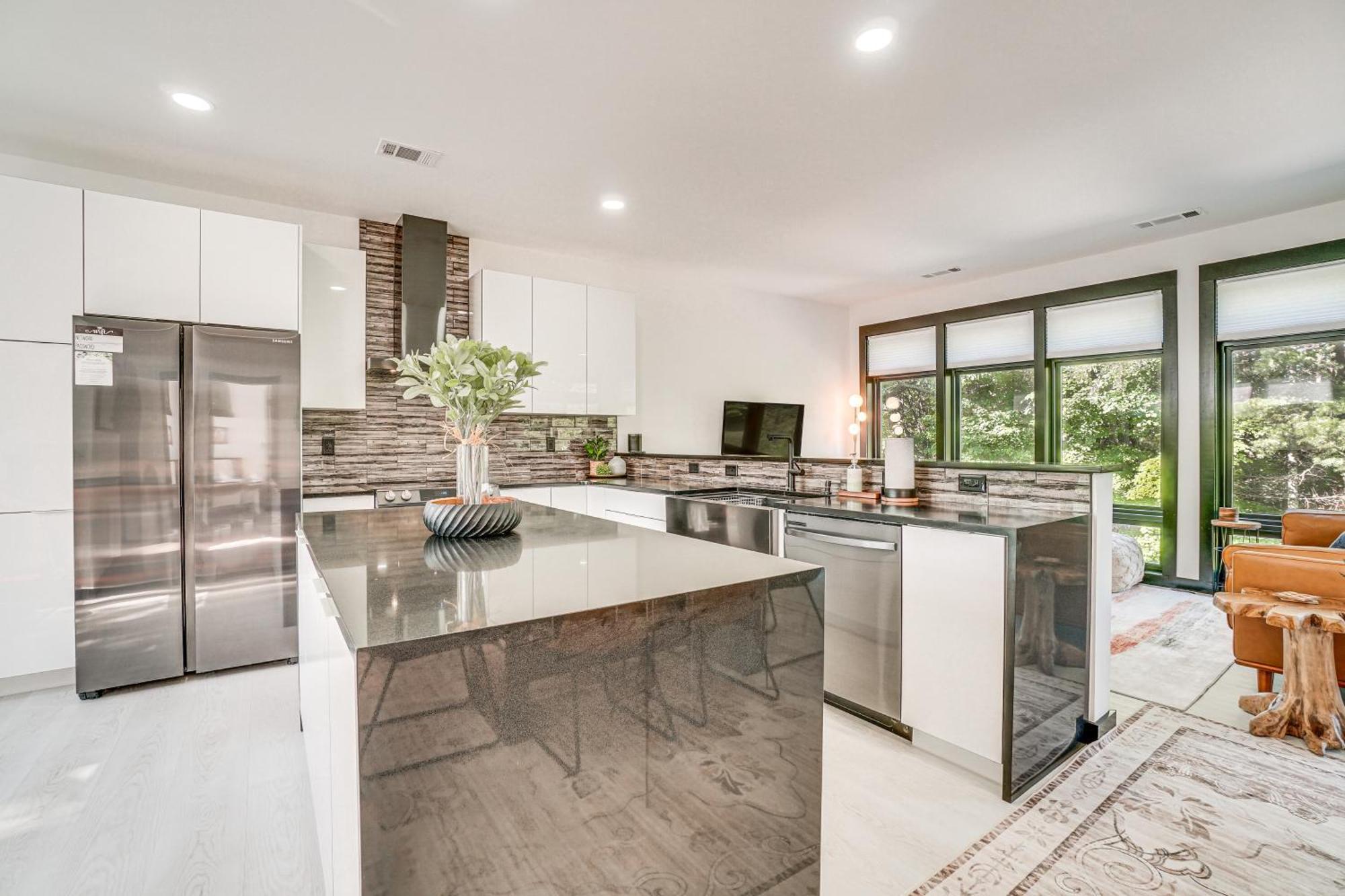 Luxury Modern Home On Golf Course With Game Room! Helen Kültér fotó